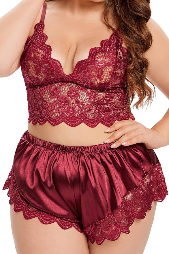 Plus Size Lingerie Set, Sexy Pajama for Women Spaghetti Strap Lace Bralette Satin Scalloped Trim Shorts 2 Piece Sleepwear