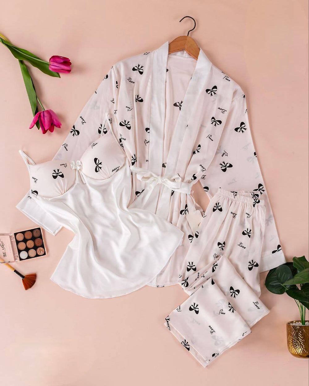 طقم بيجامات ستان مثير للنساء ، ملابس نوم ، ملابس نوم ، ملابس داخلية ، صيف ، روب ساتان ، شورتات ، بدلة بيجامات ، ملابس ملابس منزلية ، 3 قطعة