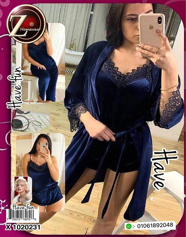 طقم قطيفة ناعم 3 قطع دانتيل – شورت + توب + روب | X 1020231