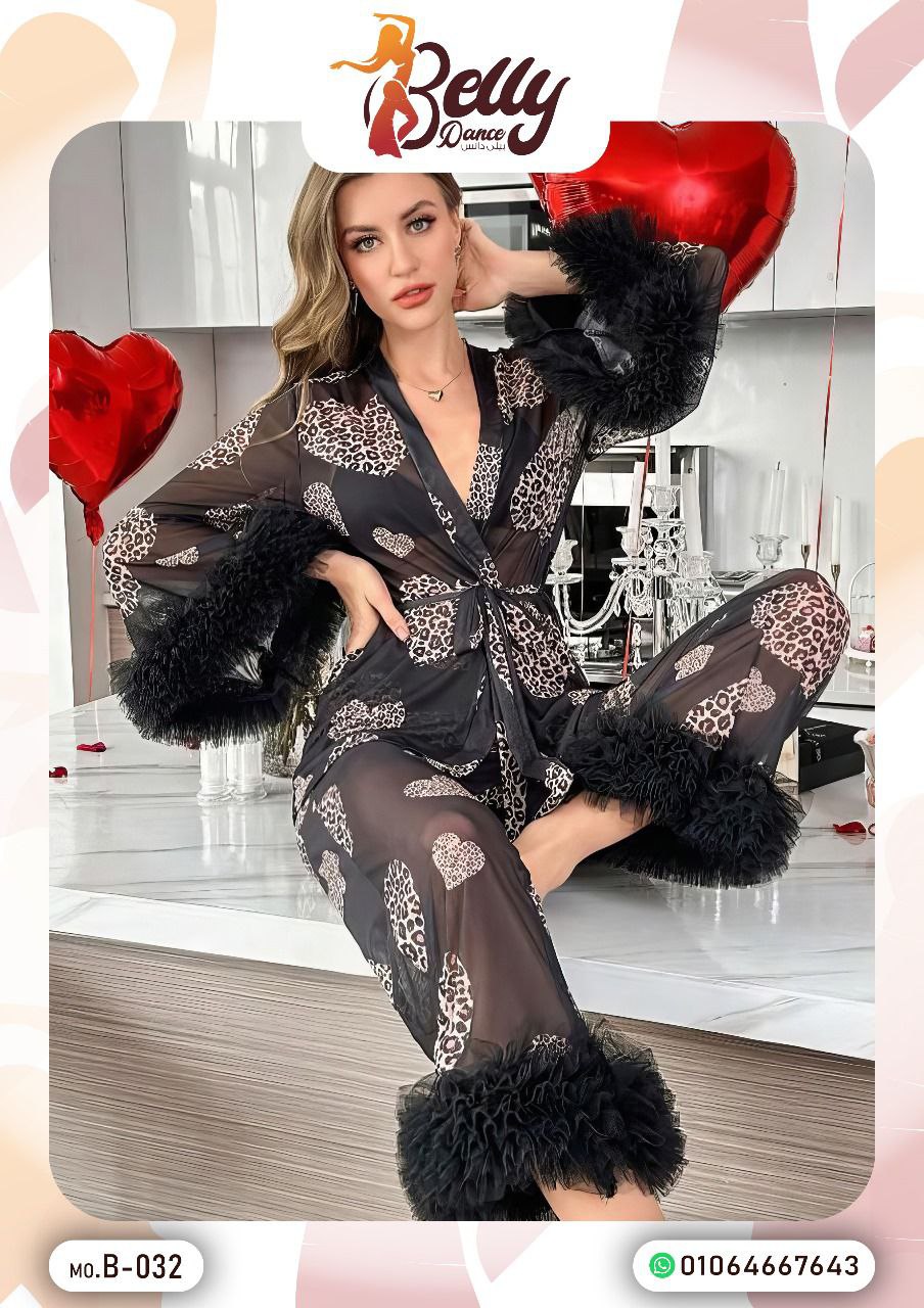 🖤 Sheer 2-Piece Lounge Set with Faux Fur Trim – Leopard Heart Print