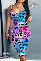 Trendy and eye-catching LOVE print dress featuring colorful heart details for a fun, youthful vibe 💖